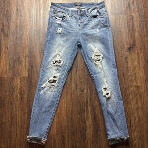 Judy Blue Skinny Fit Jeans Camo Patch & Cuffs Destroyed Light Wash Size 9/29